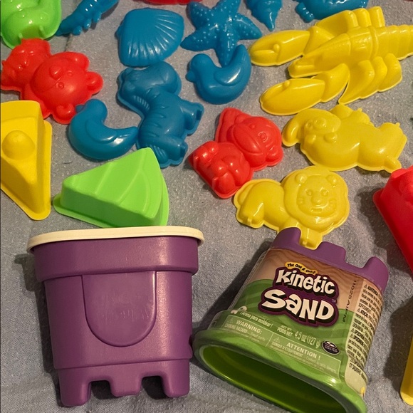Beach Fun Set with Molds - Picture 5 of 5